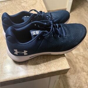 Under Armour blue athletic running shoes size 9, only worn once